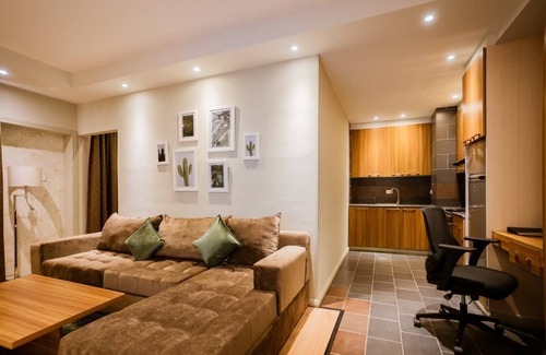 Arada Hotel | Monarch Hotel