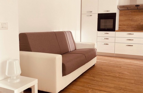 Moniga del Garda Apartment | Moniga's home holidays: 1 minute from the medieval Castle and 1km to the beach