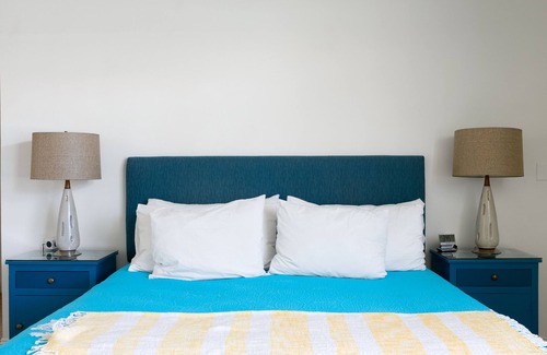 Desert Park Estates Hotel | Monkey Tree Hotel 16 by AvantStay | Stylish Hotel in Palm Springs w/Pool!