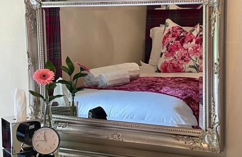 Nairn House | Monkland Cottage