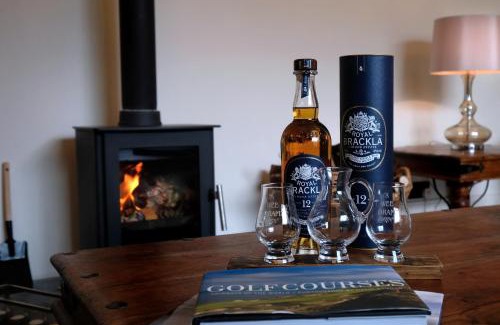 Nairn House | Monkland Cottage