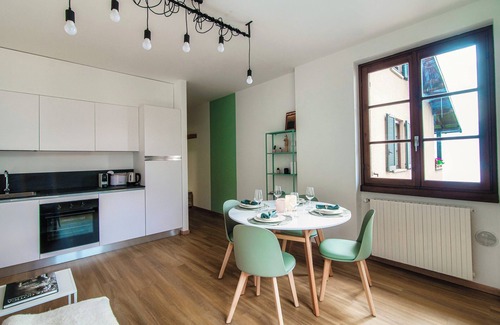 Menaggio Apartment | Monsignor Houses