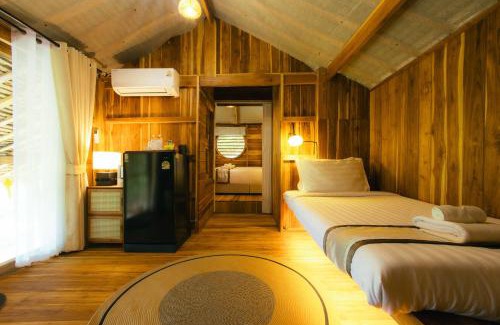 Pua House | Mont De Pua