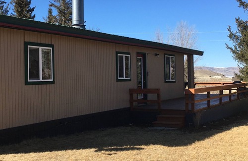 Dillon House | Montana Adventure