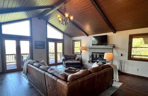 Bozeman Cabin | Montana Mountain Sanctuary Retreat