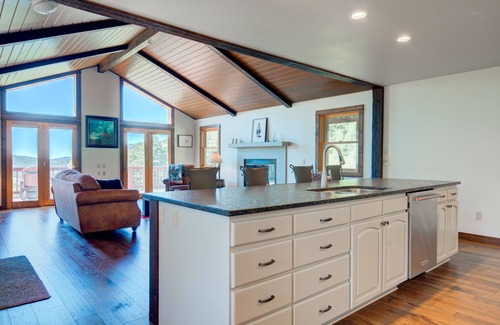 Bozeman Cabin | Montana Mountain Sanctuary Retreat