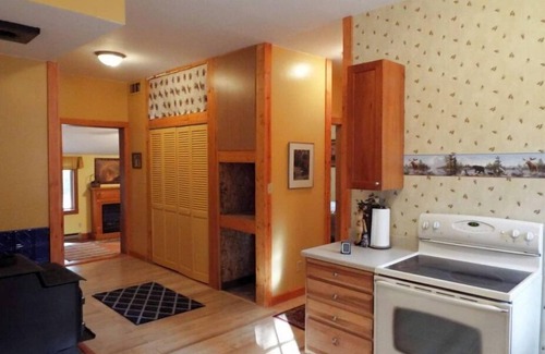 Greenough House | Montana Trout Fishing - Blackfoot River - Fly Fishing - Whisper Pines Cabin
