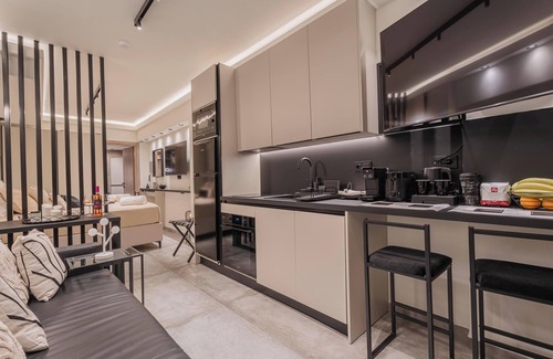 Petaloudes Apartment | Monte Smith Luxury Suite 1