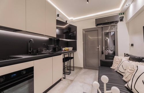 Petaloudes Apartment | Monte Smith Luxury Suite 1
