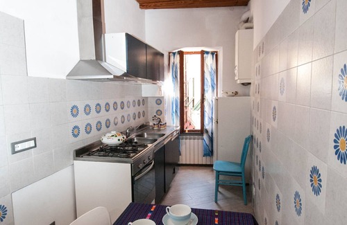 Borgo Antico Apartment | Monterosso Al Mare: apartment in the historic center a stone's throw from the sea