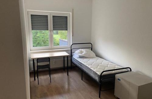 Hauneck Hostel | Monteur und Ferienzimmer Kühltau