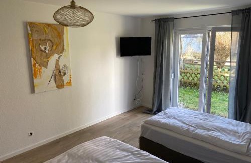 Siegen Apartment | Monteurswohnung mit kleinem Garten 600M zur Stadtmitte
