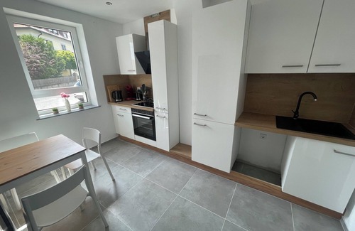 Butthard House | Monteurzimmer WalMel, TV, WiFi free, parking lot