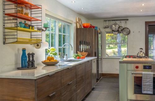 Woodstock House | MONTH! History+art+luxury+style=Byrdcliffe Retreat w/separate office+heated pool