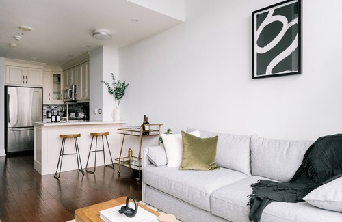 Bathurst Quay Apartment | Monthly Rental at Tip Top Lofts