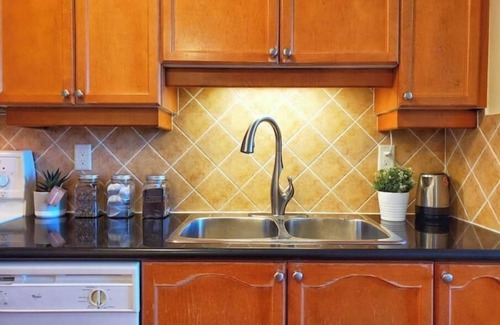 Willowdale Apartment | Monthly Stay Non shared luxury condo