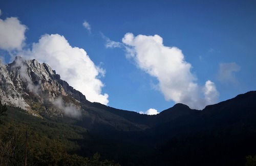 Licciana Nardi Villa | Monti Guesthouse