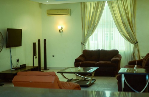 Asaba Hotel | Montrose Apartment Asaba