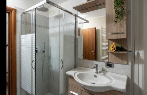 Monza Apartment | Monza Park-Autodrome Suite with heated pool