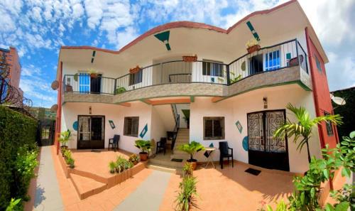 Douala Apartment | Mooksquare - DN SPOT