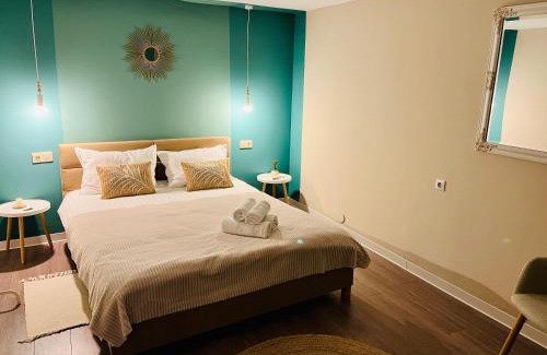 Center Apartment | Moon and Sun Apartments