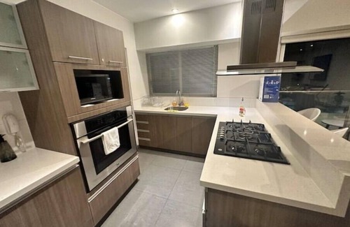 Santiago de Surco House | Moon - Luxury Apartmentsn