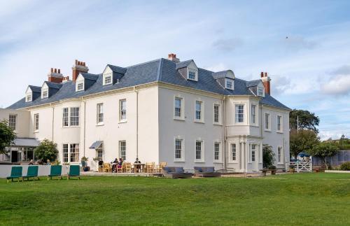 Weymouth Hotel | Moonfleet Manor Hotel