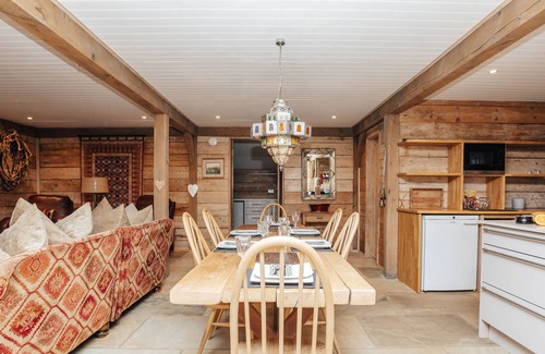 Cuddesdon House | Moonlight barn