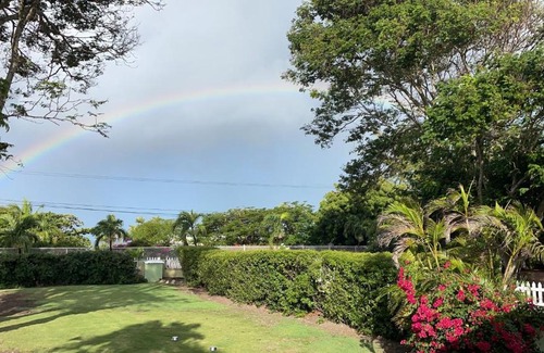 Atlantic Shores Apartment | Moonlight Bay Atlantic Shores 2-min walk to surfers Freights Bay