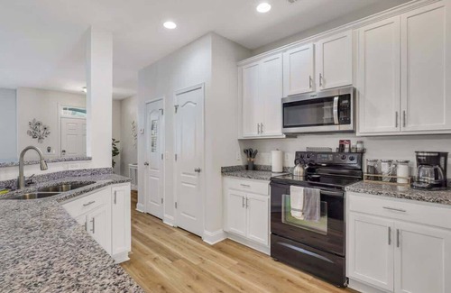 Port Wentworth Condo | Moonlight Haven