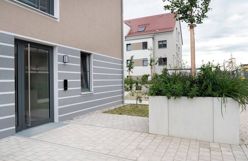Eching Apartment | MOONLIVING Family Suite Apartment near Munich - Free Parking