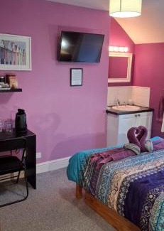 High Street House | Moonraker Room with a View with ensuite shower room