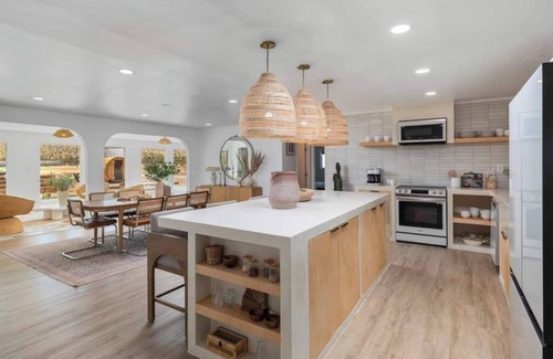 Joshua Tree House | Moonstone Bungalow: Amenity-Packed Group Retreats
