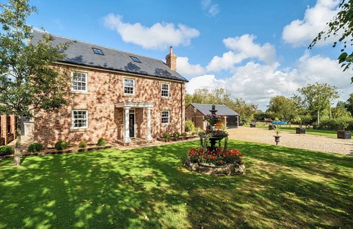 Poulton-le-Fylde Cottage | Moor End Manor