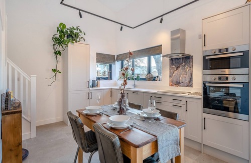 Barnoldswick Cottage | Moorgate Lodge - UK47742