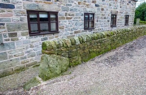 Cauldon Low Cottage | Moorlands Farm Cottage