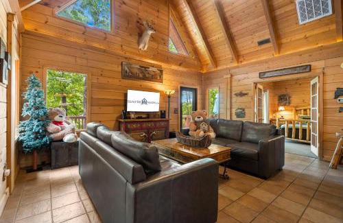 Branson Cedars House | Moose Lodge w/HotTub
