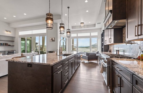 Deer Mountain House | Moose Mgmt at Deer Springs 12797: HotTub-Outdoor Dining-Freshly Designed w Views