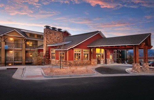 Grand Elk Ranch House | Moose viewing capital of Colorado!