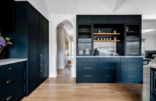 Berry House | Moraea Farm, Berry - by Linnaeus Collection