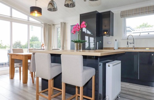 Redruth Cottage | MORDROS LODGE, family friendly, character holiday cottage in St Day