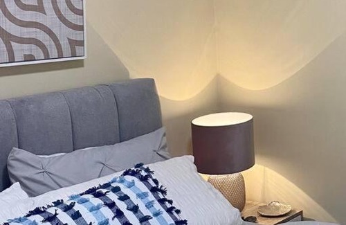 Melbourne Central Business District Apartment | Morgan Place - Central Melbourne CBD Apartment on Flinders Lane Late Check-Out, Complimentary Welcome Hamper