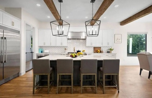 Mooresville House | Morning Dew- Lake Norman Luxury!