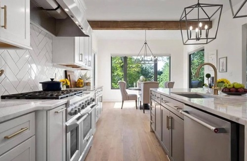 Mooresville House | Morning Dew- Lake Norman Luxury!