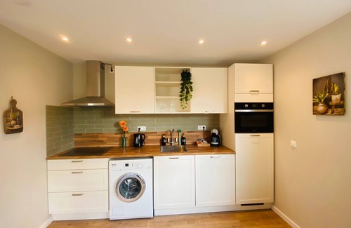 Apeldoorn Zuid House | Morning Glory: Huisje Forest. Stijlvolle en Luxe Accommodatie