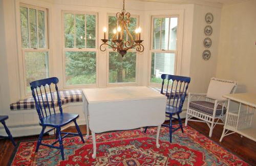 Maple City House | Morning Glory