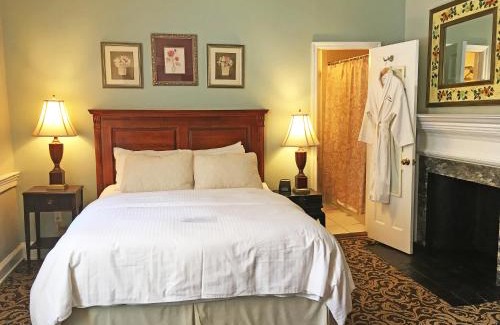 Washington Square West Hotel | Morris House Hotel