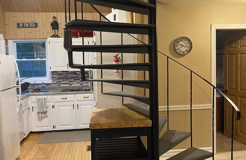Yarmouth County House | Morris Island Sunrise Retreat