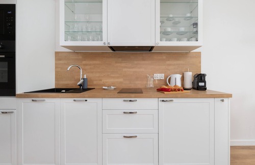 Puck Apartment | Morska Bryza 28 | Stylish Apartment | Desk | Parking