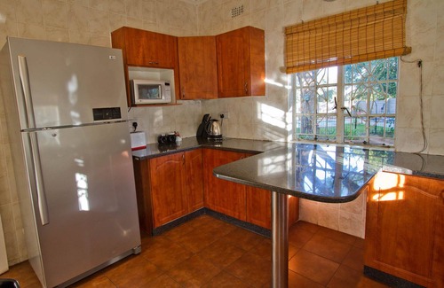Livingstone Apartment | Mose Street Apartments